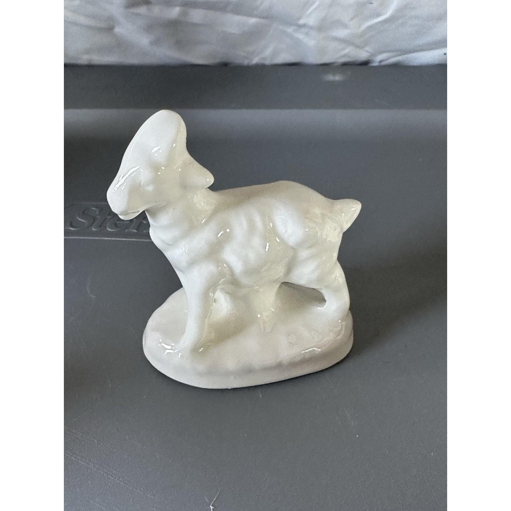 Small Ceramic Goat Figurine White Glaze Nativity‎ Farm Figure Vintage Crazed